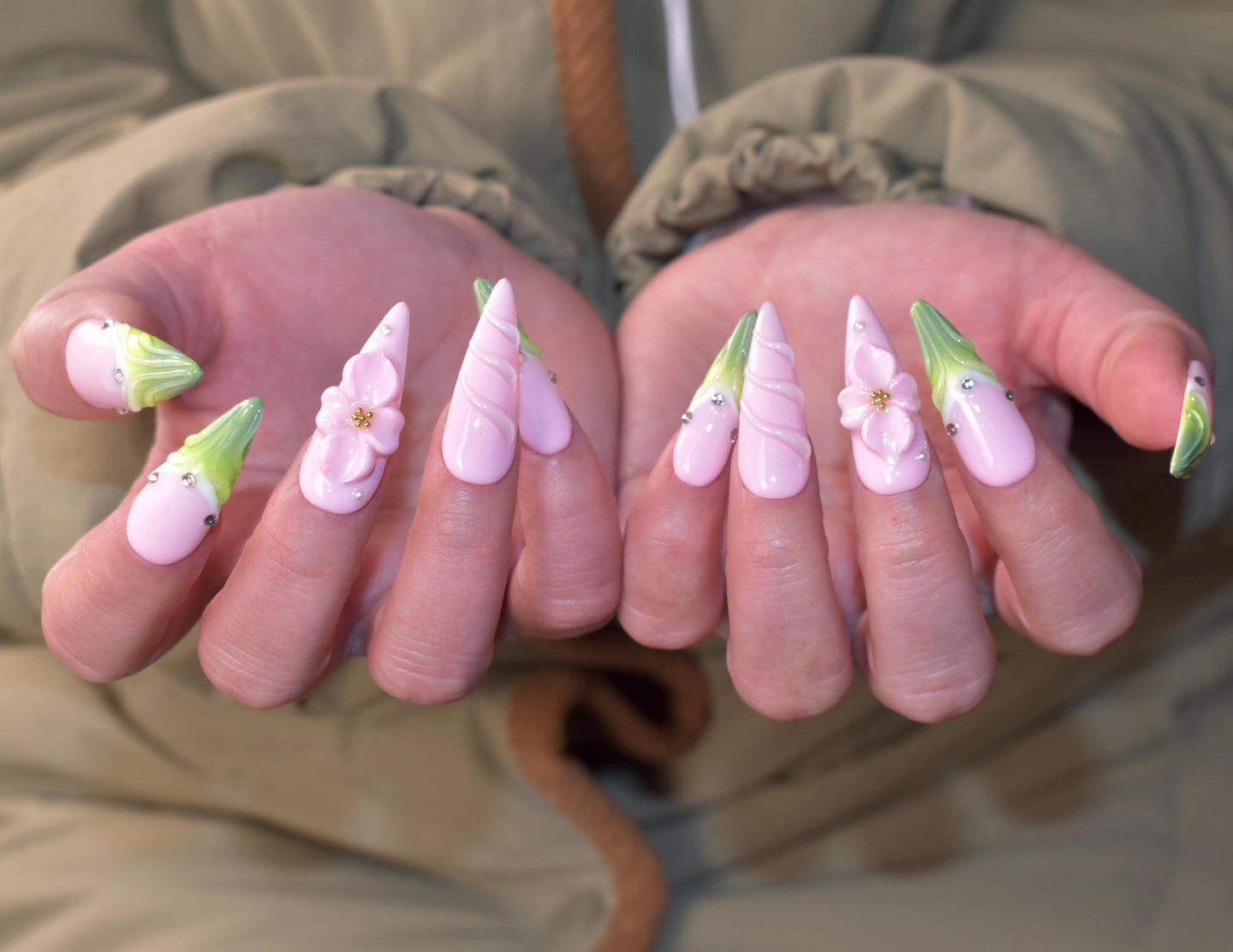 LIFOOST Nails Handmade Press On Long Stiletto Almond Artistic Petal Pink Green Fashion Artificial False Nail Tips 10 Pcs Set
