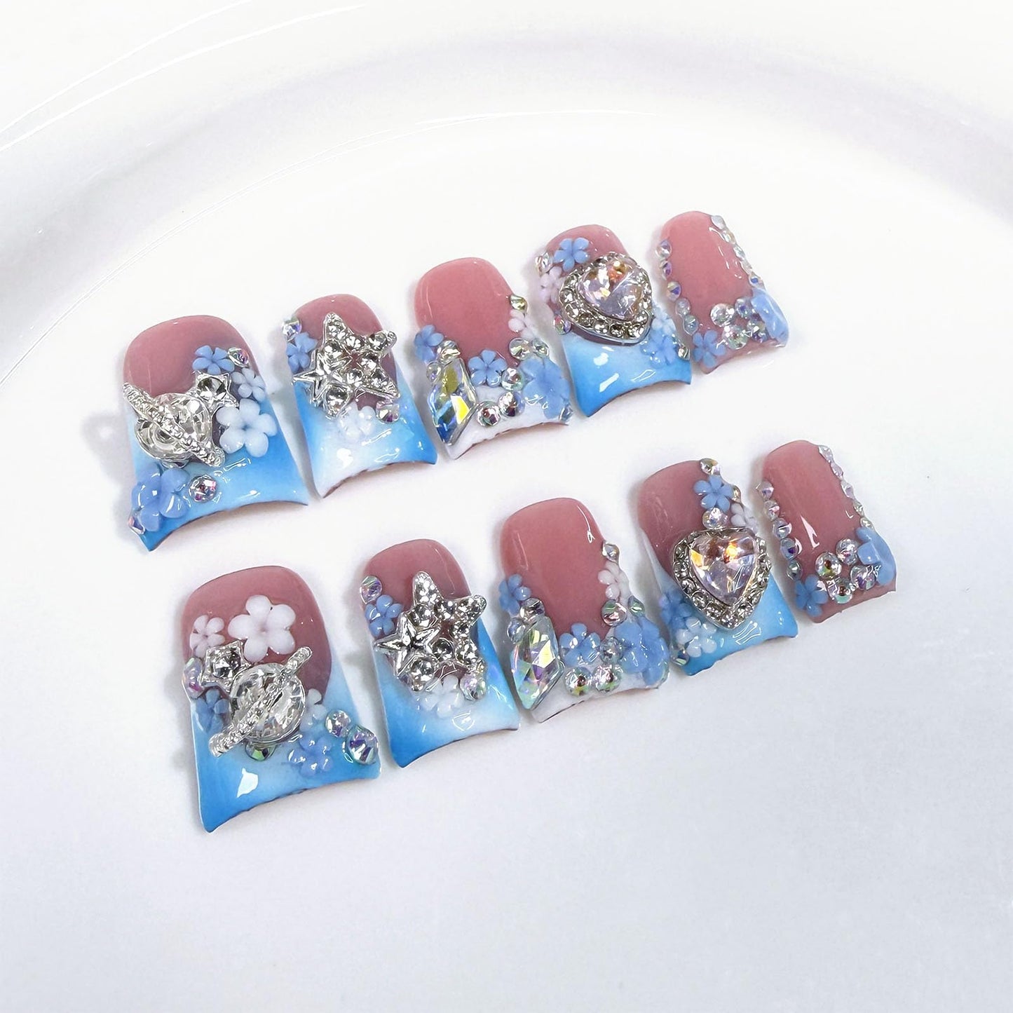 10 Pcs Handmade Acrylic Press on Nails Short Duck Fake Nails with Design 3D Flower Rhinestone Charm Glue on False Nails Blue White French Tip Artificial Handmade Nails for Women - Size M