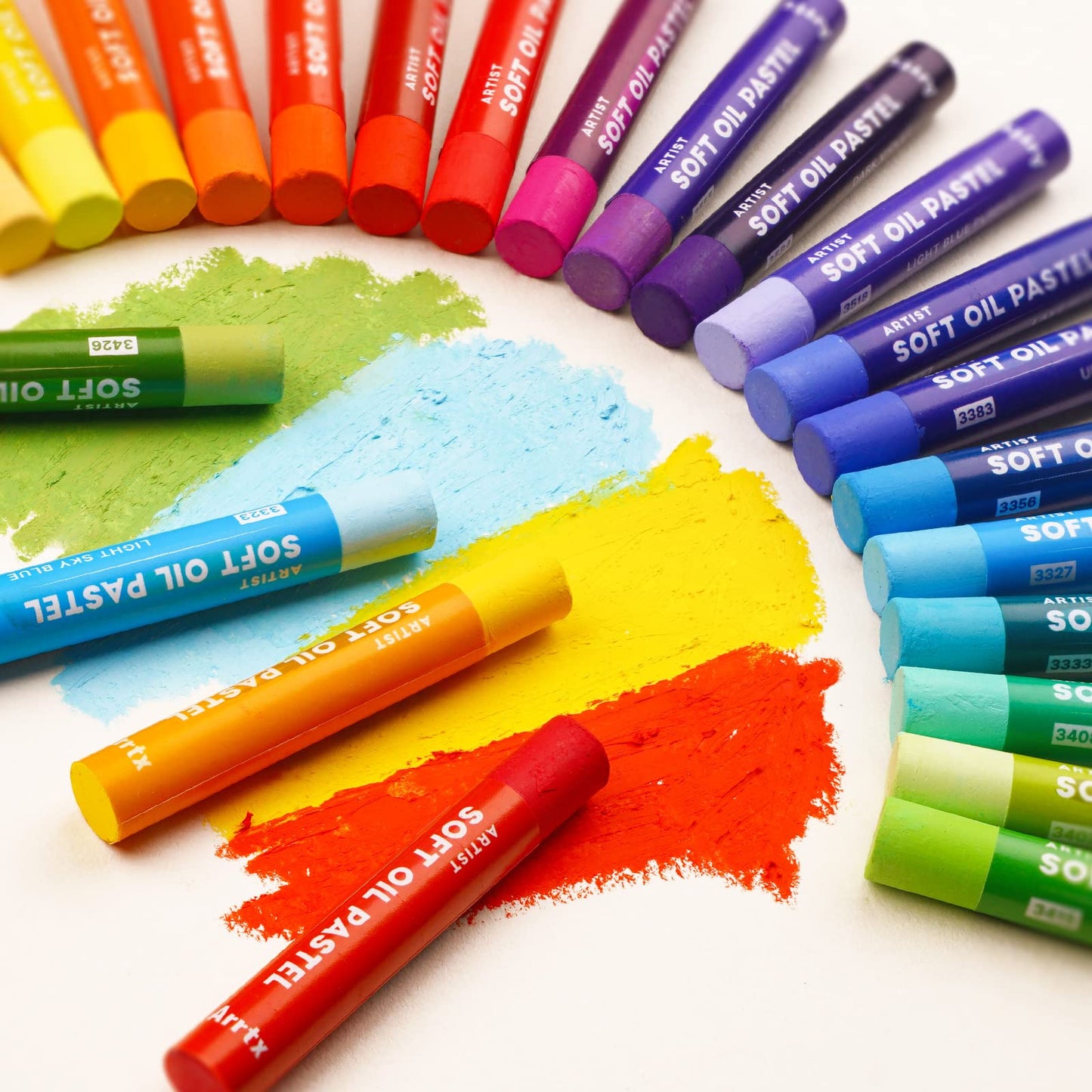 Arrtx Oil Pastels for Artists, 72 Colors Soft Oil Pastels Vibrant and Creamy, Art Pastel Crayons Art Supplies for Professional and Beginners