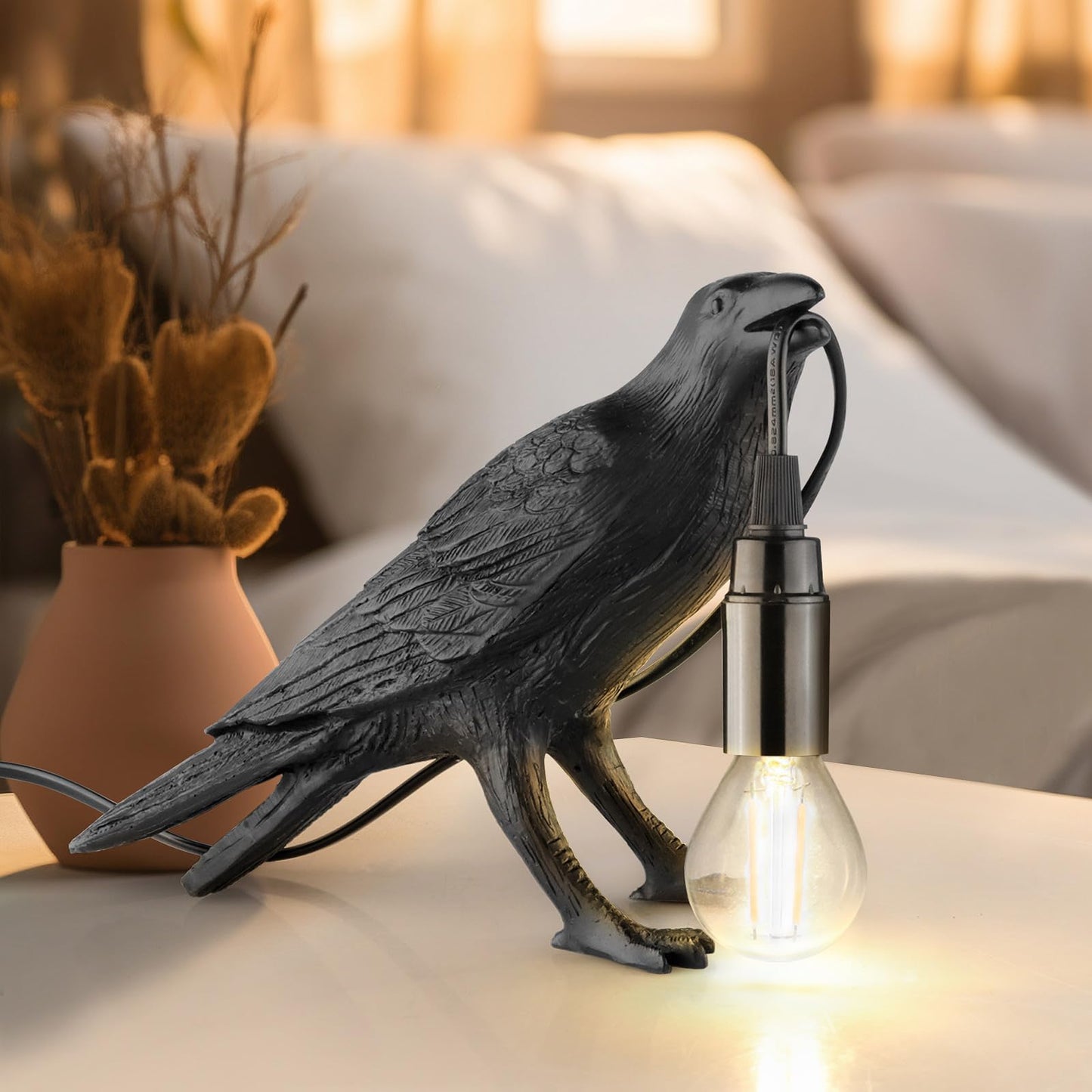 Halloween Crow Lamp, Raven Table Lamp with Bulb, Bird Desk Lamps, Gothic Home Decor Crow Light, Christmas Raven Lamp for Bedside Bedroom Living Room Decor
