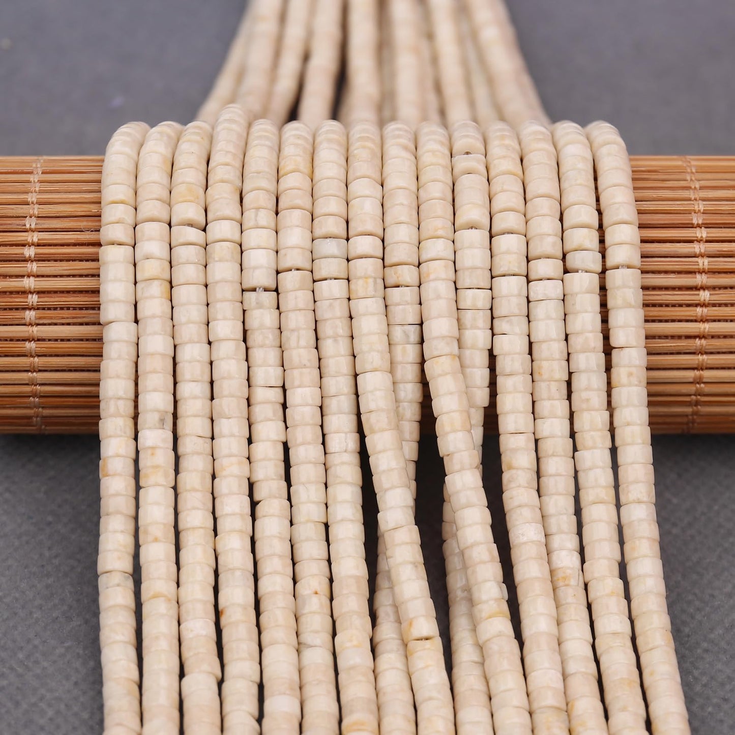 BONNY BOXX 150PCs Natural White Fossil Spacer Beads, Loose Semi Precious Flat Round Gemstone Heishi Disc Stone Beads for Beading Jewelry Making 4mm*2mm