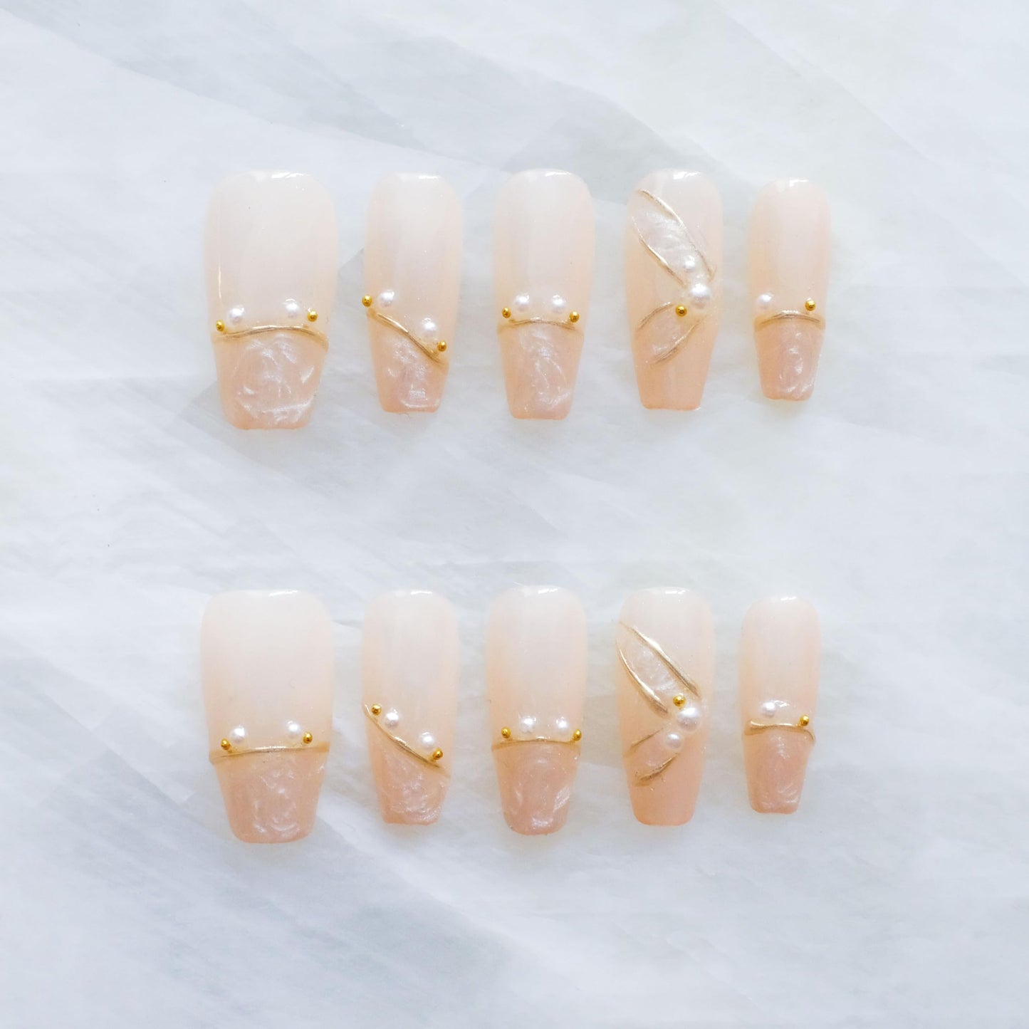 [GLORS] Luxury Pearl Press-on Nails, Long Ballerina Shape, Gold Accented Artificial Nails Set, Handmade False Nail 10 Pieces (XS, LS)