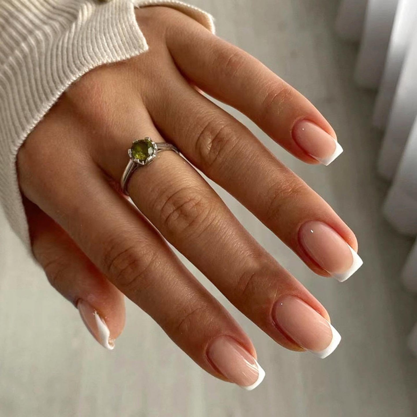 French Tip Press on Nails White Fake Nails Short Square False Nail Nude Glue on Nails Glossy Acrylic Full Cover Stick on Nail for Women DIY Nail Art Decoration 24pcs