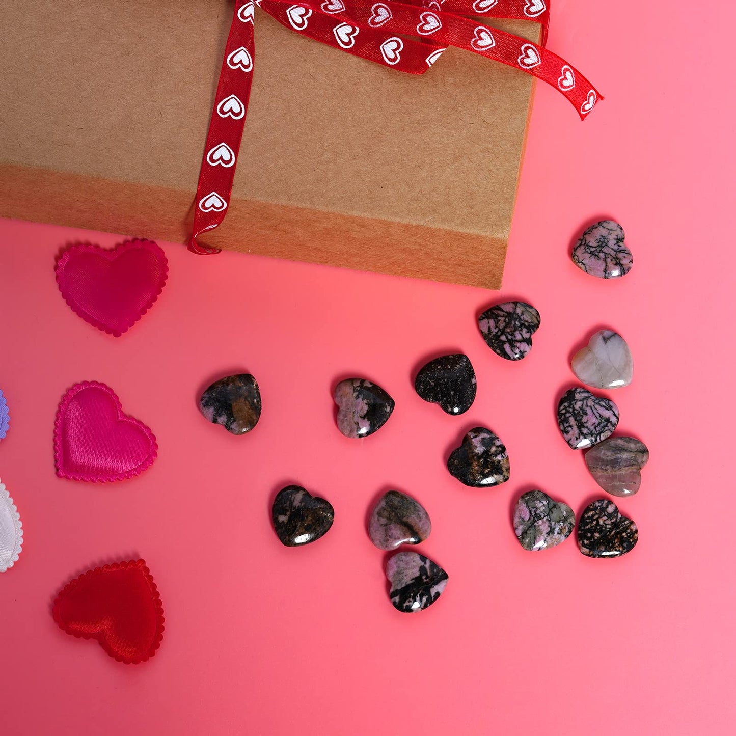Marrywindix 15 Packs 0.8 Inch Healing Crystal Natural Rhodonite Heart Love Carved Palm Worry Stone Chakra Reiki Balancing