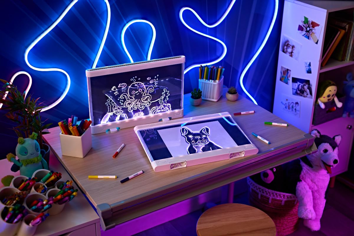 Crayola Ultimate Light Board - White, Kids Drawing Tablet, Gifts for Kids, LED Drawing Board, Sketching Art Projector, Toys for Boys & Girls, 6+