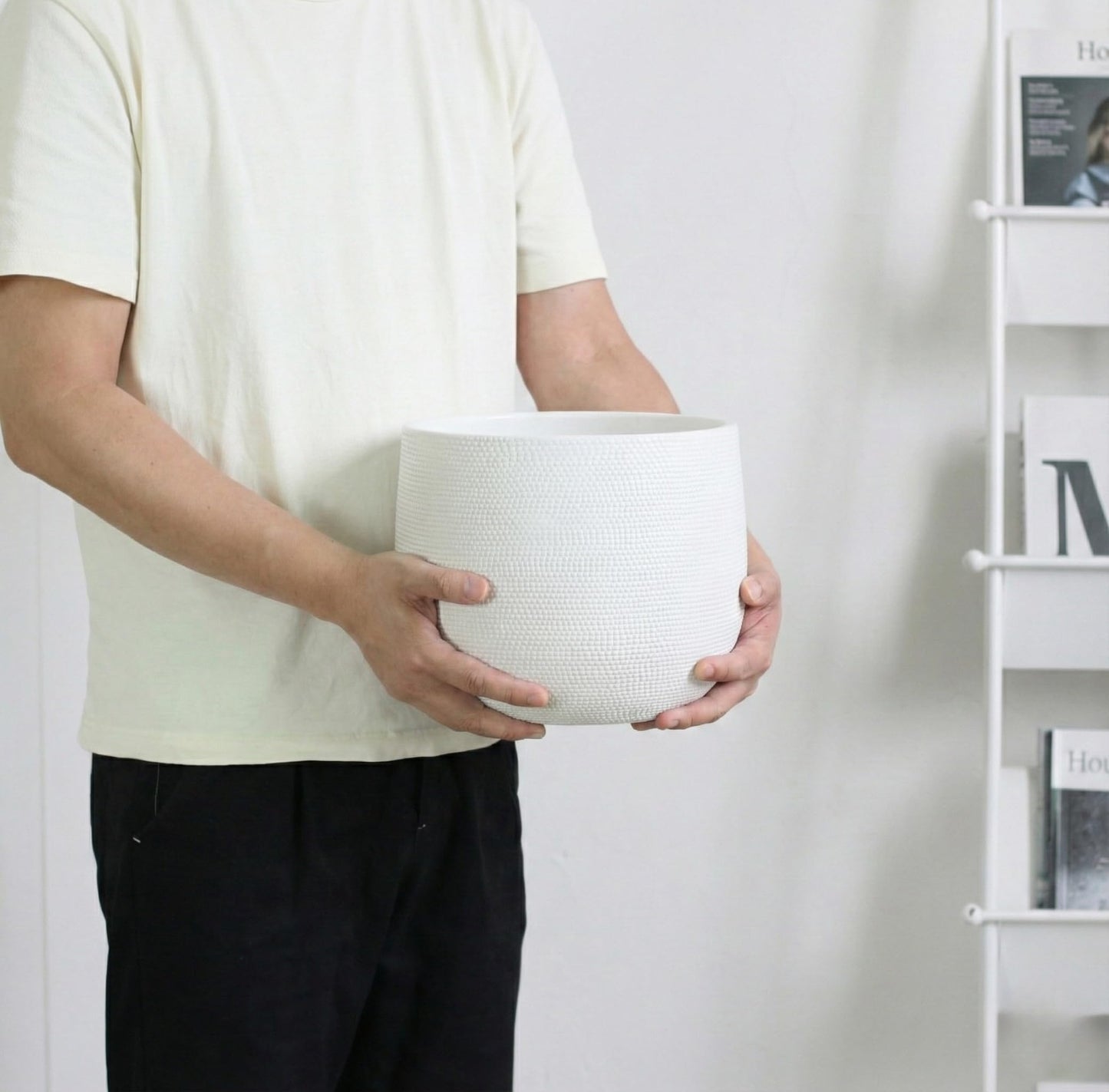 Olly & Rose Barcelona Barcelona Ceramic Plant Pot Large 25cm - White Flower Pots - Indoor & Outdoor Planters - Matt White