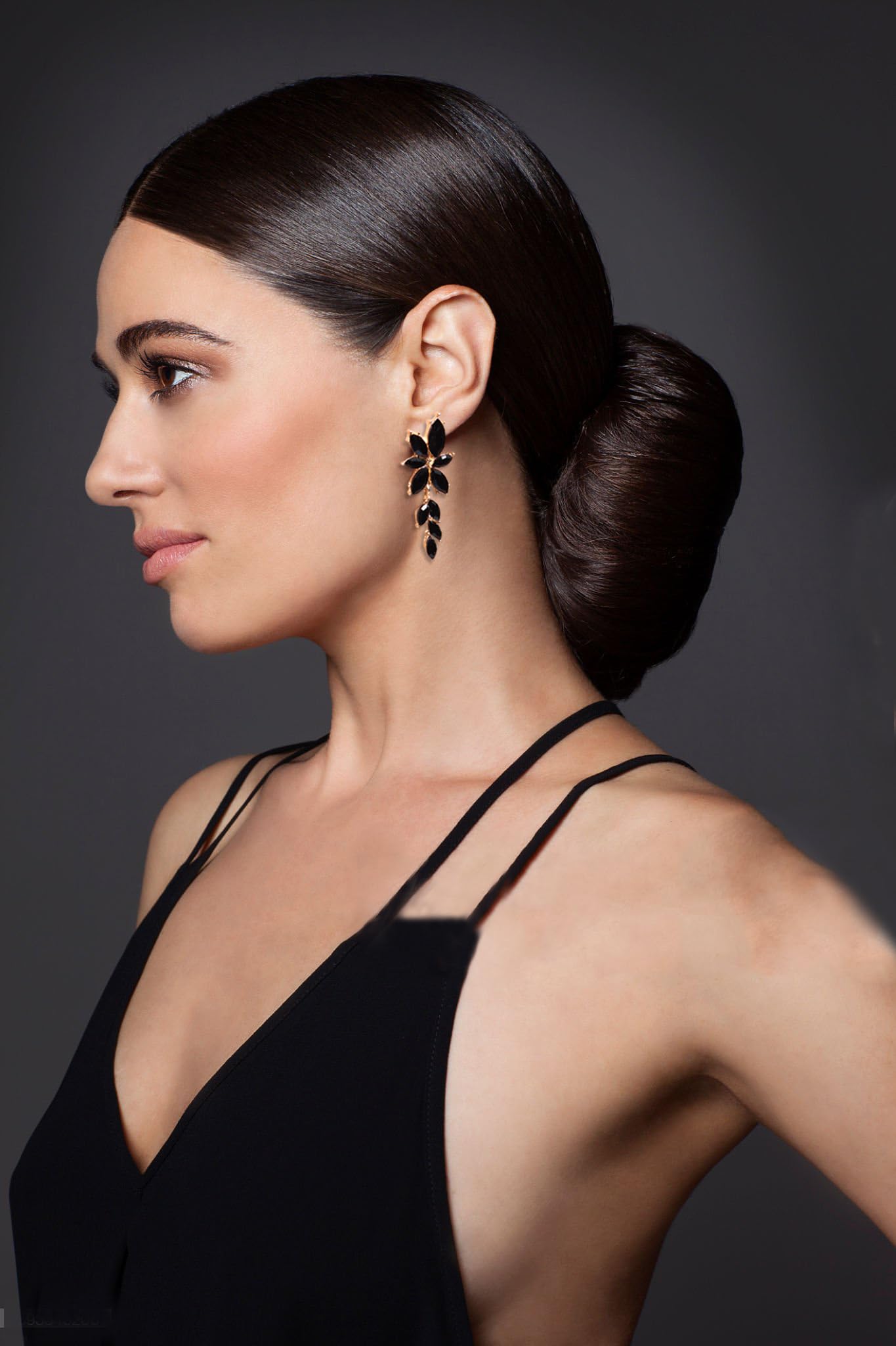 ATIMIGO Elegant Black Rhinestone Dangle Earrings Cluster Crystal Wedding Bridal Earrings for Brides Bridemaids Formal Prom Statement Drop Earrings for Women