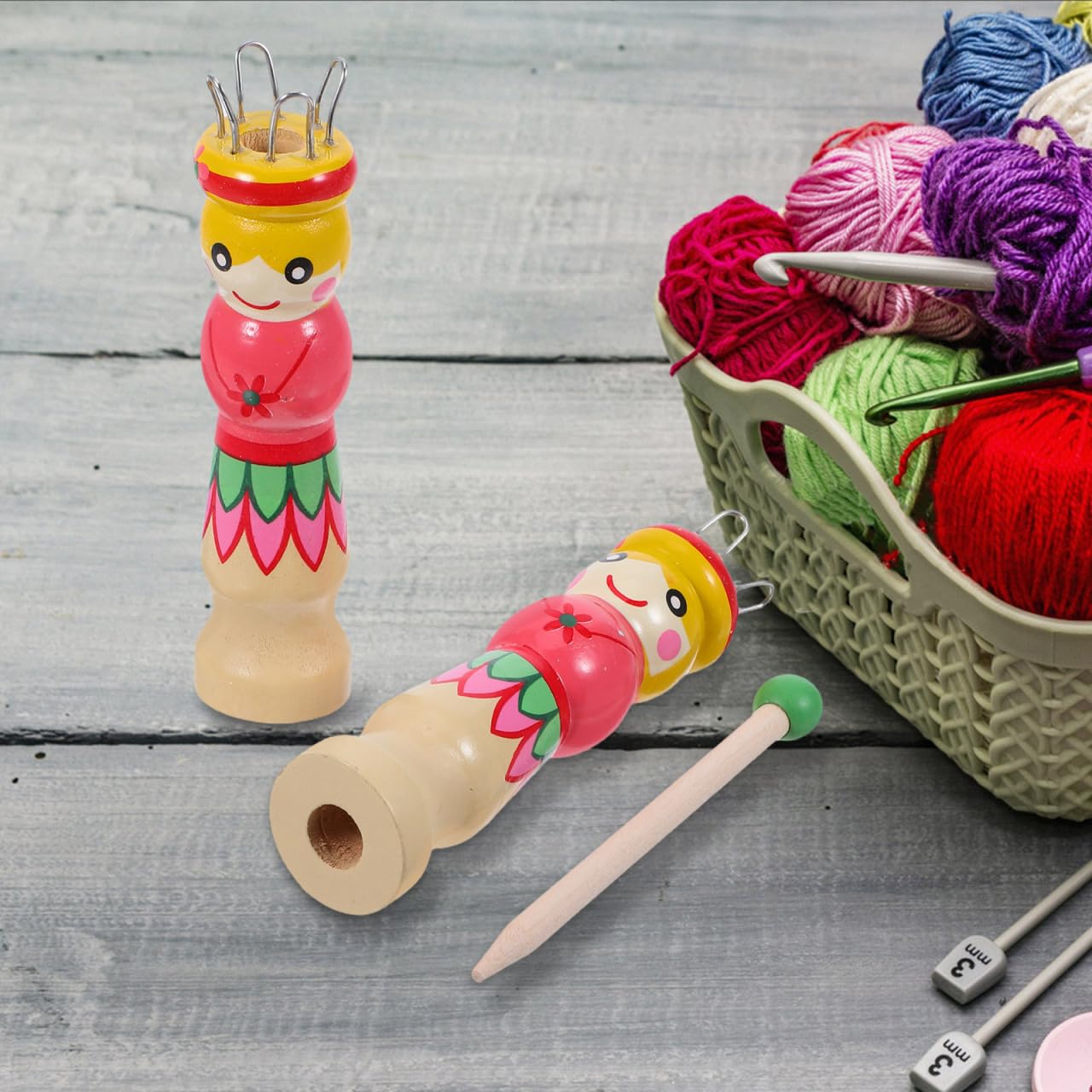 Healifty 2Pcs DIY Hand Tool Set with Doll and Point Needle 4.33In Weaving and Knitting Tools for Kids and Artists Craft Yarn Projects