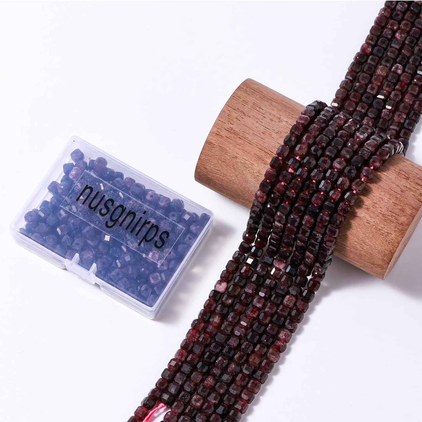 Natural Faceted Garnet Cube Stone Beads 5-5.5mm 60pcs/str Loose Square Semi Gemstone Stone Beads for Making Bracelets Necklace Earrings