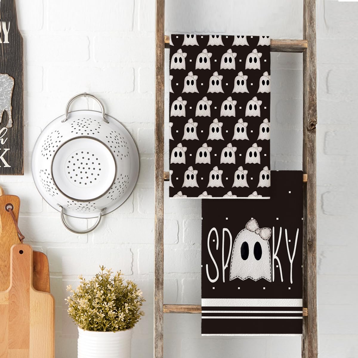 Artoid Mode Black Ghost Spooky Halloween Kitchen Towels Dish Towels, 18x26 Inch Bow Knot Decoration Hand Towels Set of 2