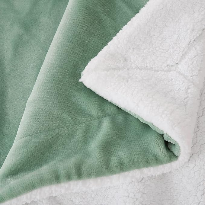 SOCHOW Sherpa Fleece Throw Blanket, Double-Sided Super Soft Luxurious Plush Blanket Throw Size, Celadon, 50x60 inches