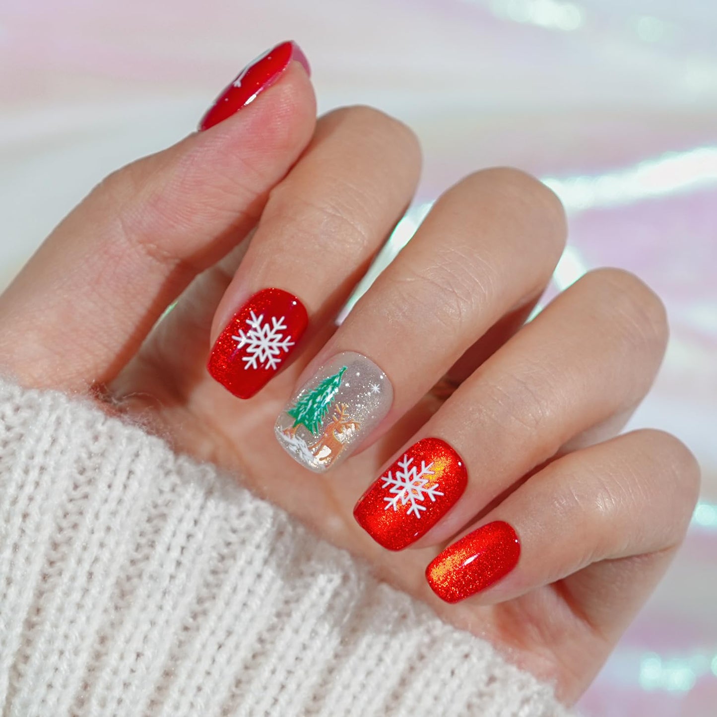 Christmas Press on Nails Short, Jofay Fashion Red Press on Nails, Fake Nails with Snowman, Xmas Tree and Elk Designs, Reusable Acrylic Cat Eye False Nails Glue on Nails Kit 32 Pcs