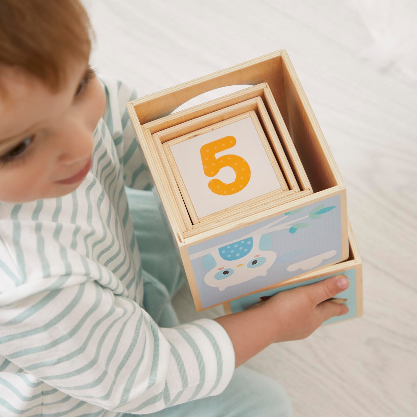 Janod J05147 First Wooden Pyramid - 6 Cubes Stacking Toy - Develops Dexterity and Imagination - Early Ages 12 Months from 12 Months, Multi-Coloured
