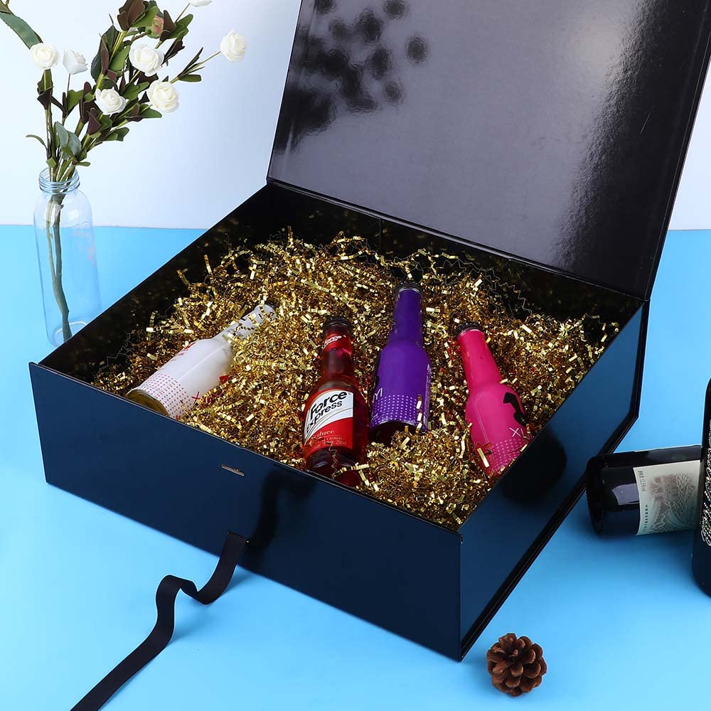 GoooodGift Extra Large Black Gift Box 16x14x5.3 Inches, Big Gift Box with Lid Magnetic Closure, Groomsman Proposal Box, Rectangle Collapsible Gift Boxes for Clothes (Glossy Black)