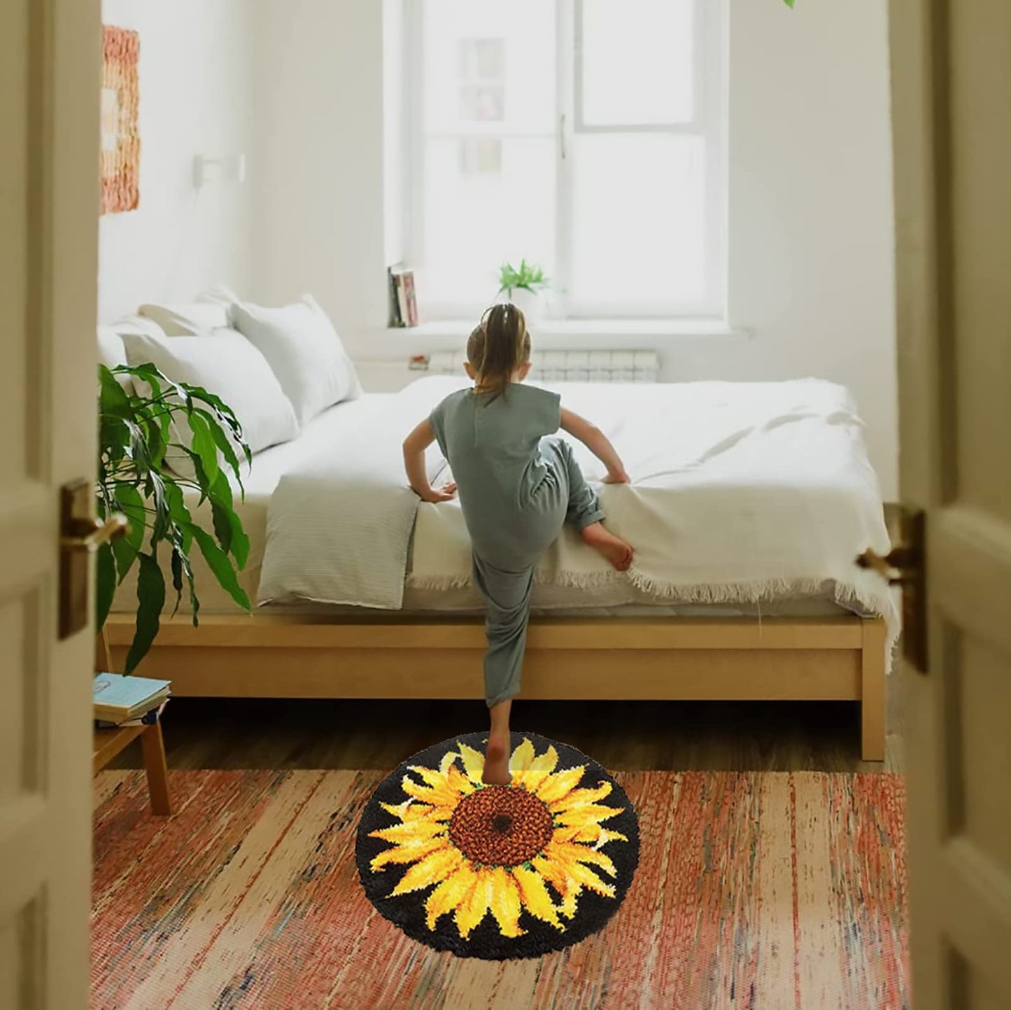 MIAOLLUN Latch Hook Rug Kit, Sunflower Pattern Printed Canvas DIY Rug Crochet Yarn Kits, Embroidery Decoration 20.4" X 20.4" (52 * 52cm)