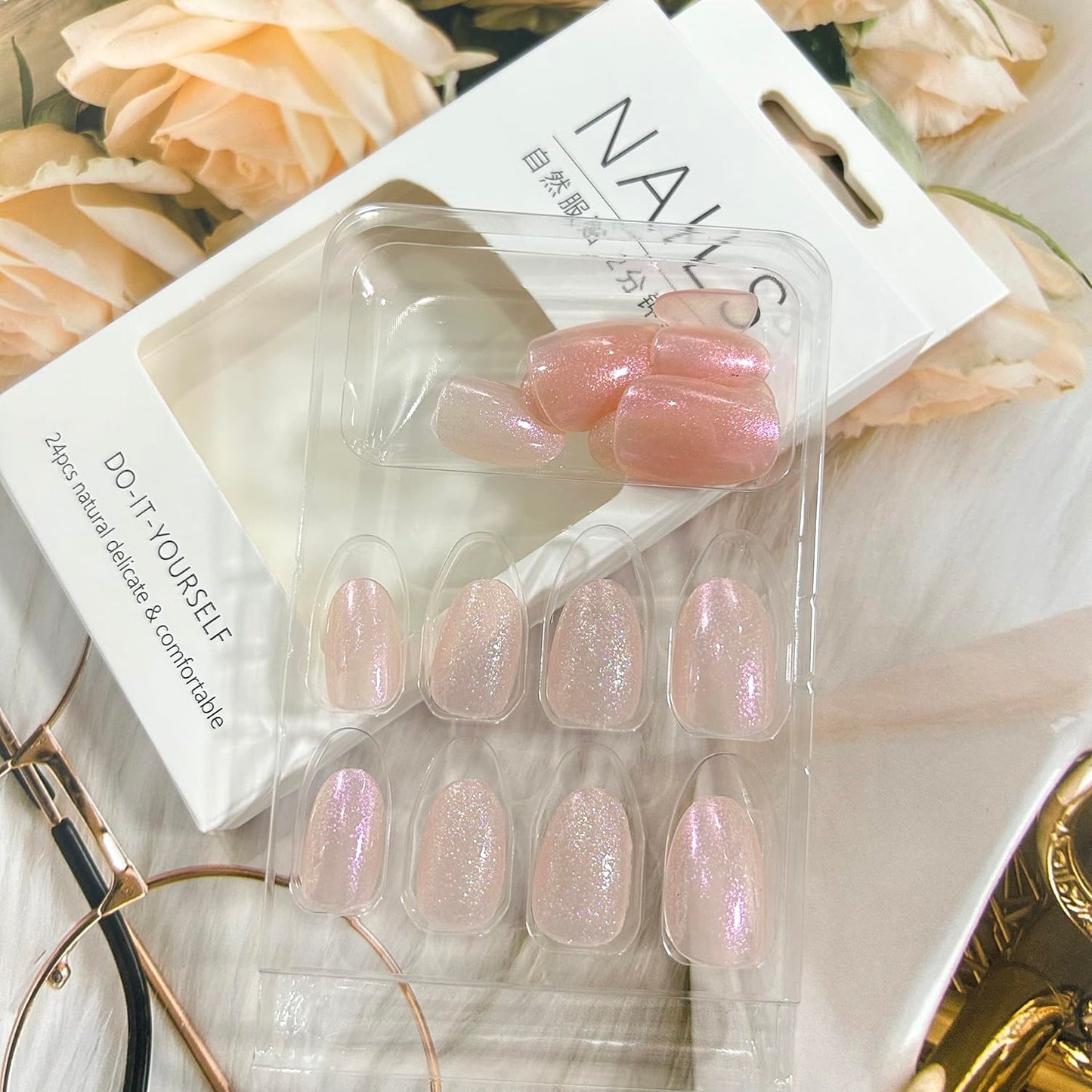 Press on Nails Oval Short, Artificial Fake Nails with Nude Powder Design, Full Cover Reusable Coffin Shaped Glossy False Nails, Simple Sweet Acrylic Nails, Glue on Nails for Women Set 24Pcs