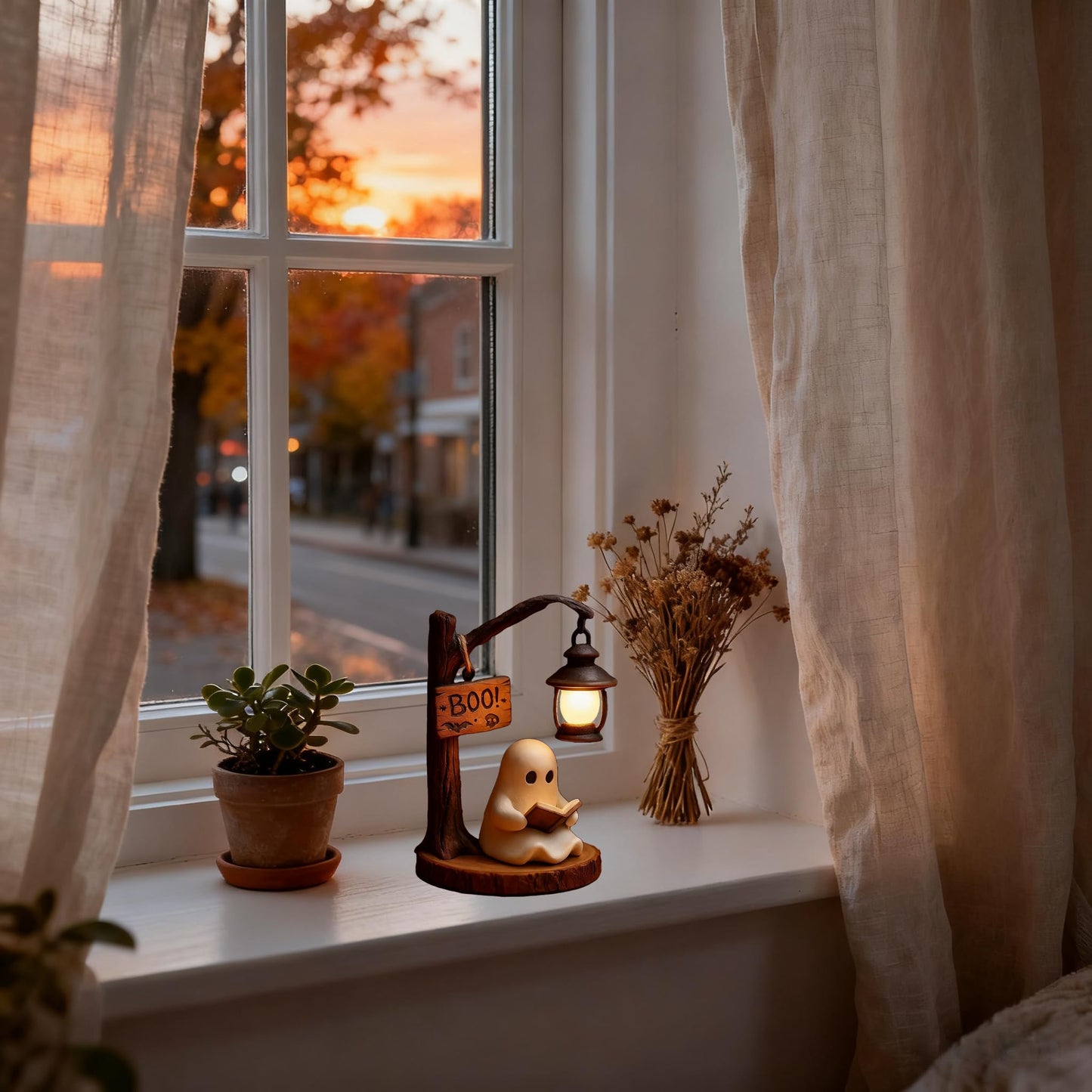 BRKYKGK Halloween Figurine Lamps, Cute Ghost Lamp Statue Night Light with Ghost Reading Book Designs, Indoor Party Decor Halloween Lamp for Home Table Room Kitchen Office Indoor Decorations
