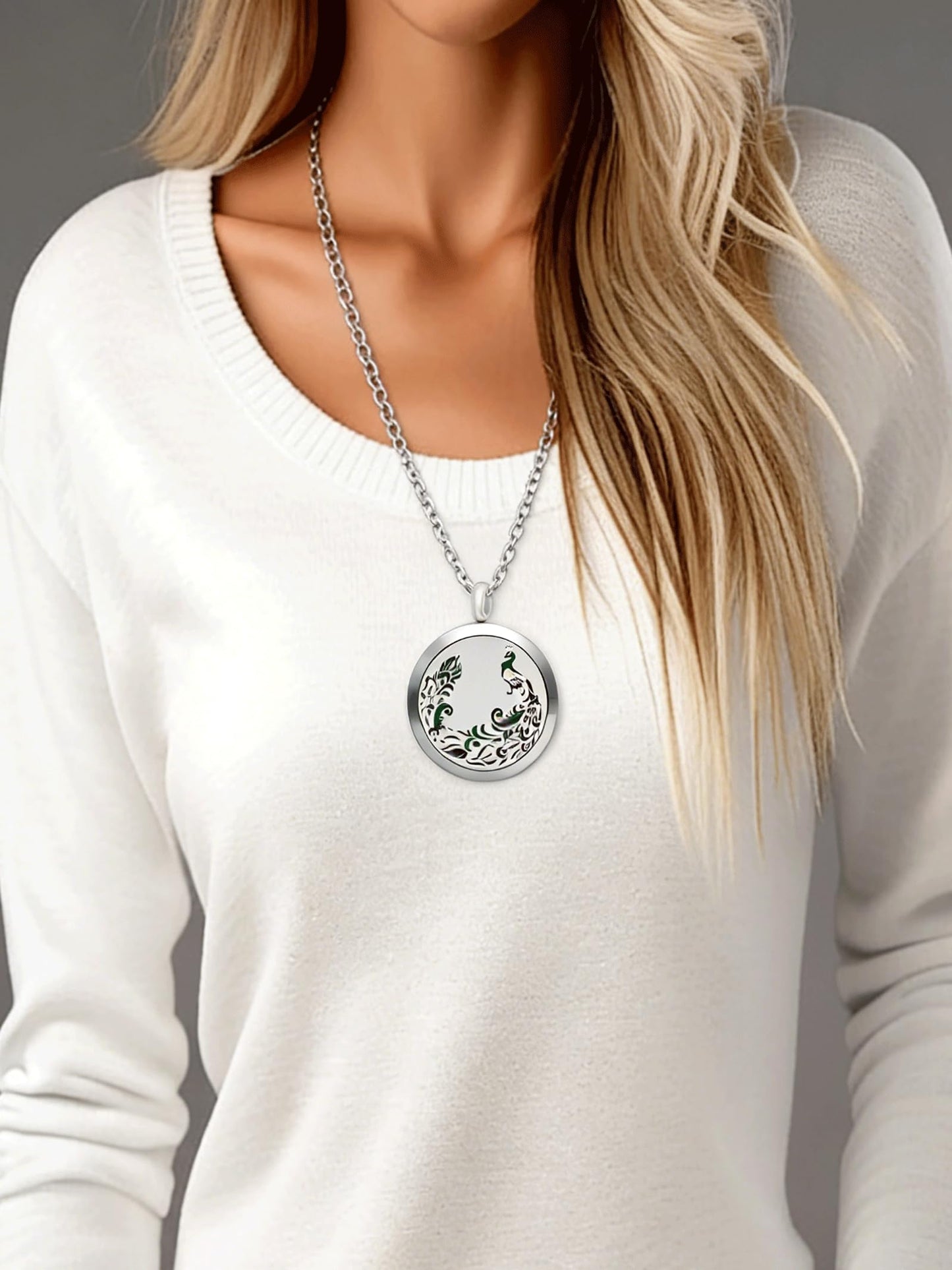 Popeoiuh Aromatherapy Essential Oil Diffuser Necklace - Stainless Steel Locket Peacock Pendant with 24" Chain 8 Colors Pads for Mother Christmas Birthday Father's Day Women Men