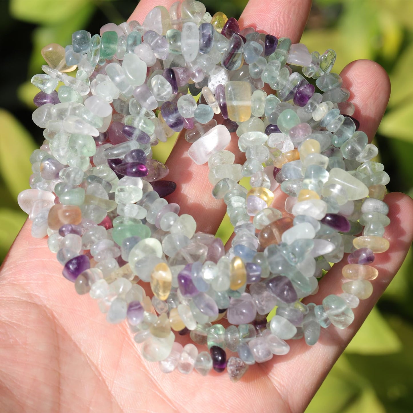 200pcs Natural Irregular Chip Stone Beads 5-8mm Fluorite Pre-Drilled 30-inch Strand Semi-Precious Healing Crystal Beads for DIY Jewelry Making Bracelet Chakra Crafts