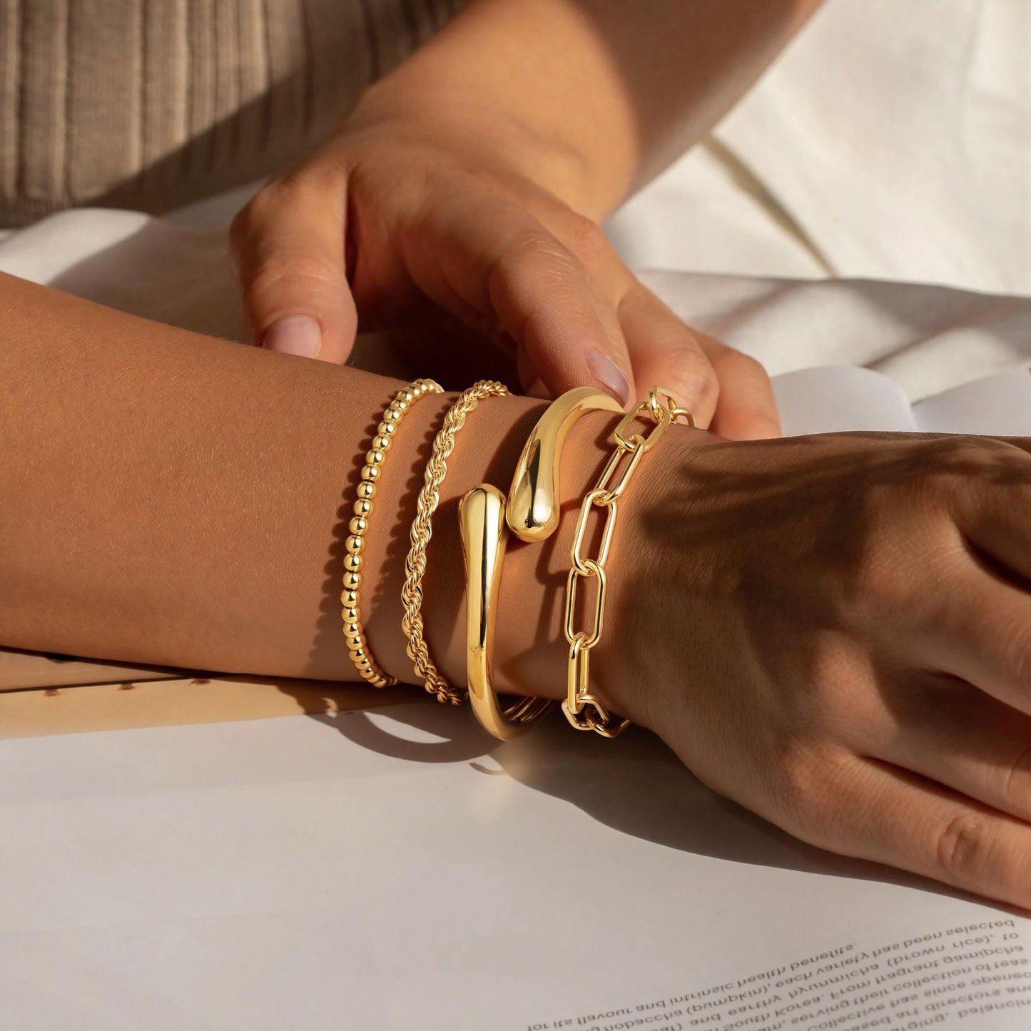 M MOOHAM Chunky Gold Bangle Bracelets for Women, Dainty 14k Gold-Plated Thicker Stackable Chain Bangles Cuff Bracelets Stack Set for Women Trendy Jewelry Gifts