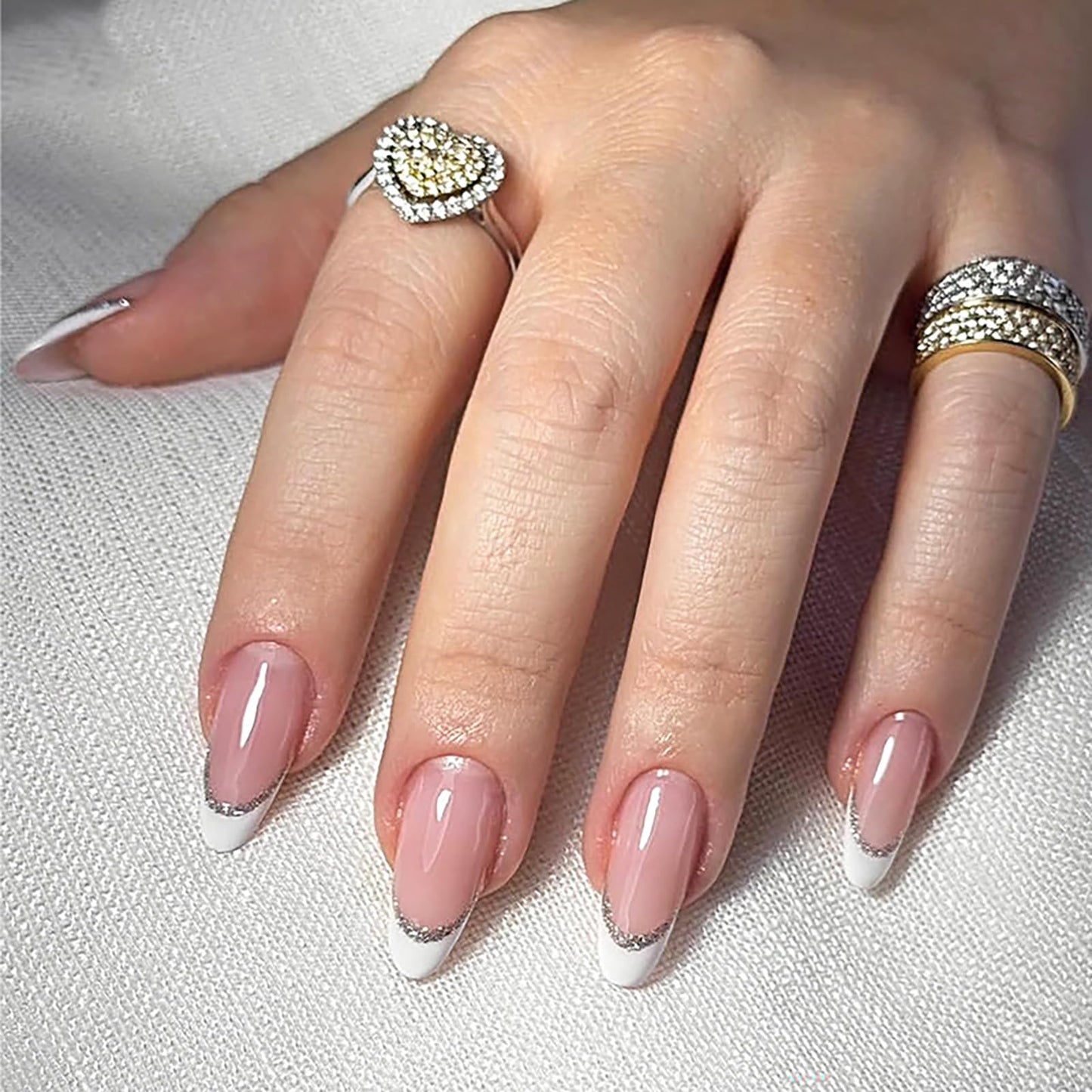 Short Almond Press on Nails With White French Tip Fake Nails Nude Pink Press ons with Silver Line Design Acrylic False Nails Glossy Artificial Stick on Nails for Women Girls 24 Pcs