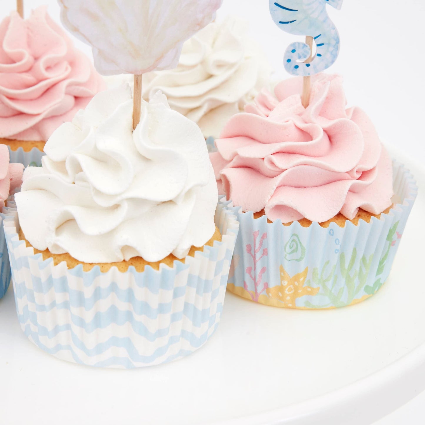 Meri Meri Mermaid Cupcake Kit (Pack of 24) - Includes Toppers & Liners, Disposable