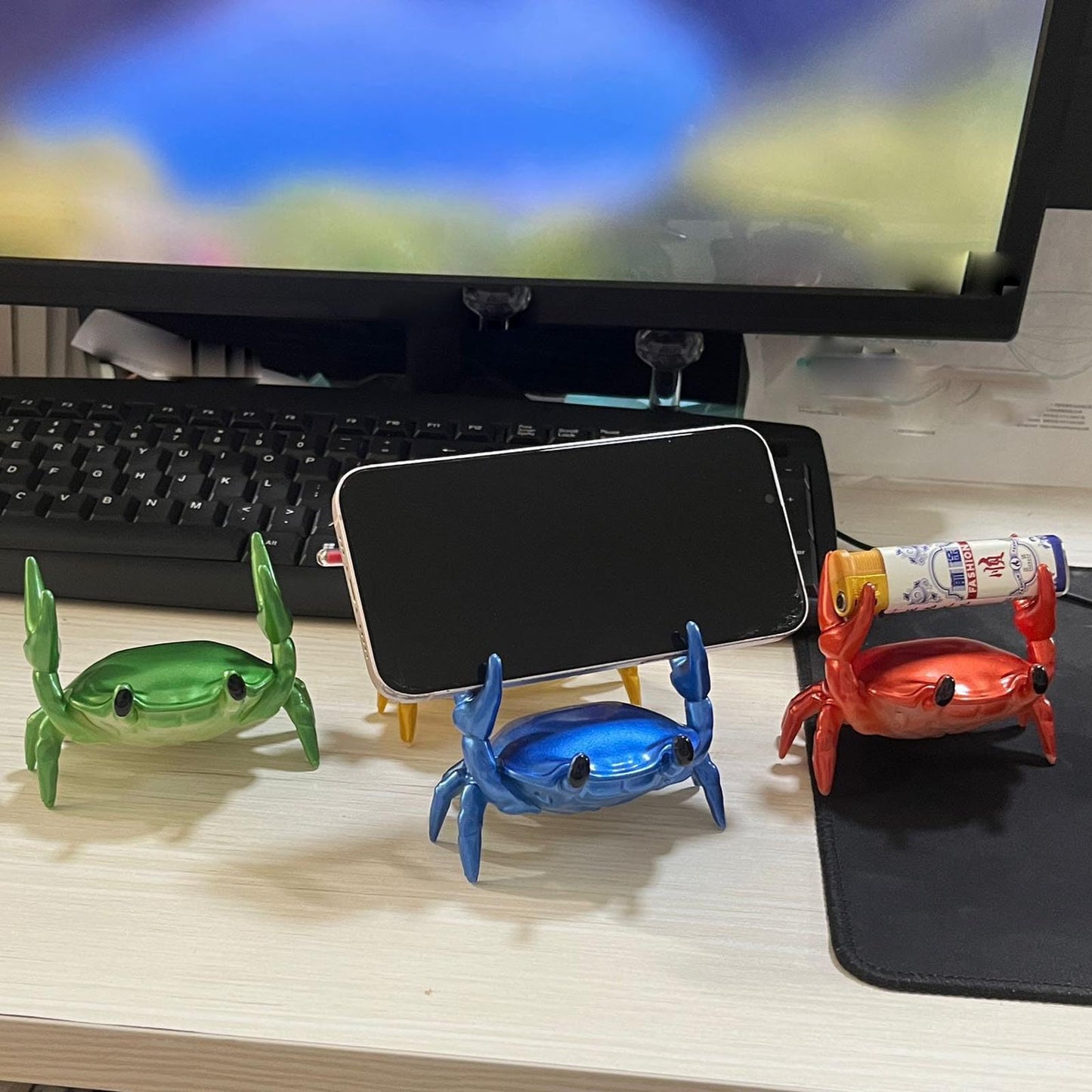 LOGUTIA Crab Phone Stand Ornament - Crab Pen & Pencil Holder in Red