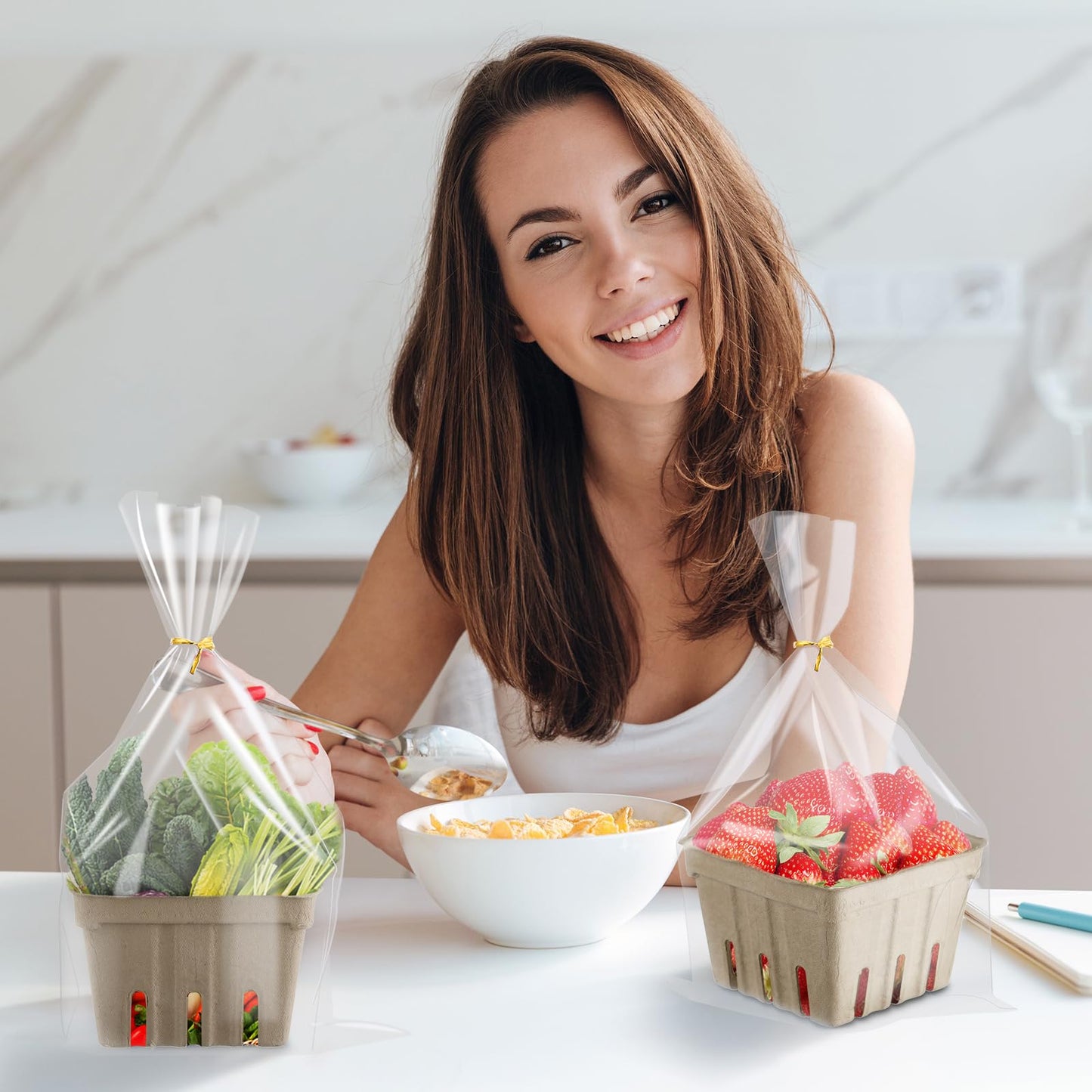 Amyhill 100 Pack Pulp Fiber Basket Set Include 100 Strawberry Berry Basket Small Vented, 100 Clear Packaging Bags, 100 Tie Strips for Kitchen Market Fruit Vegetable Produce Storage (Golden)