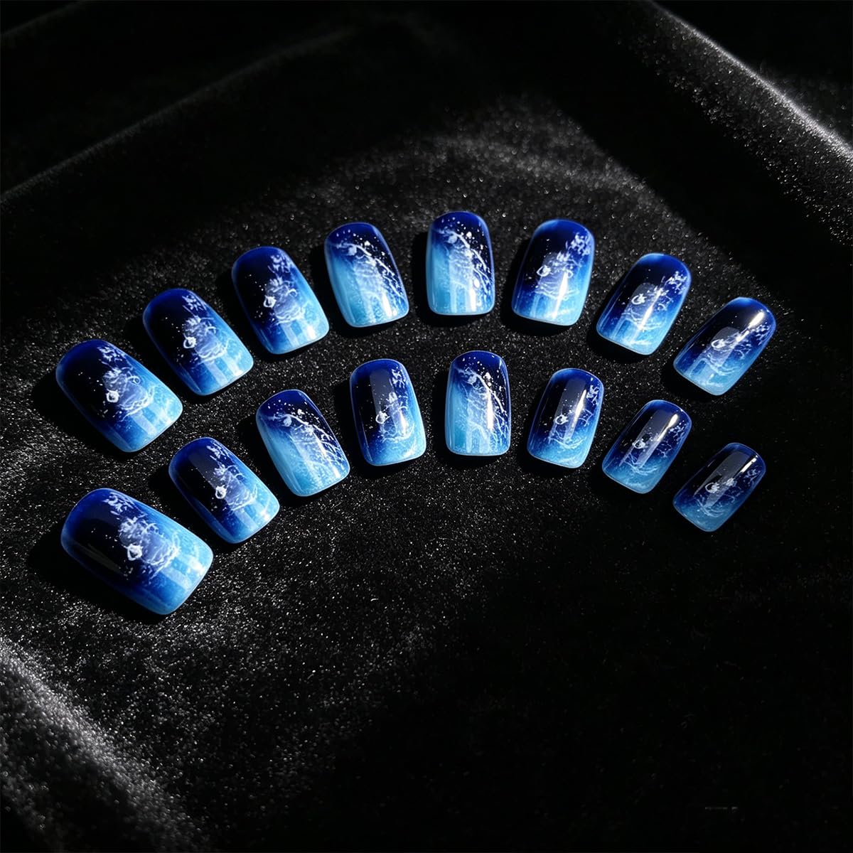 Summer Press on Nails Medium Square Fake Nails Ocean Beach False Nails Blue Gradient Acrylic Nails Reusable Full Cover Glue on Nails for Women Manicure Nail Decoration 24Pcs