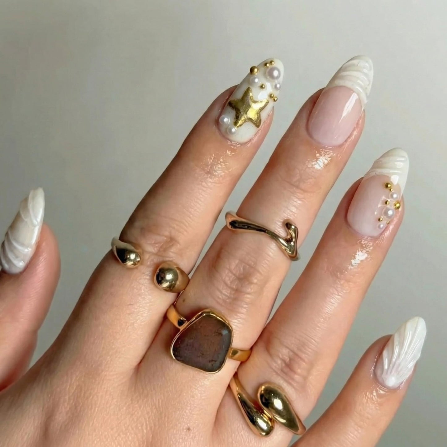 IMRAIN Handmade Press on Nails - White Pearl & Gold 3D Jewelry Design - 10Pcs Almond Shape Vintage Baroque Heavy Industry Luxury Nails(s)