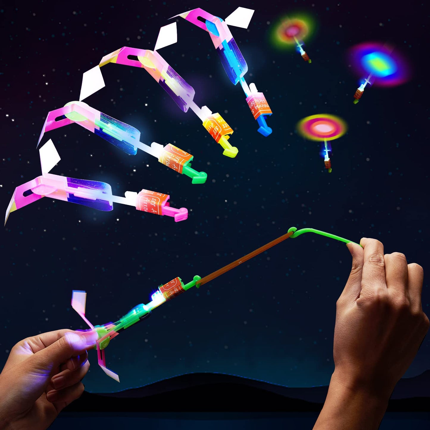 WELLVO 30 Pack Rocket Helicopter with LED Lights 30 Launchers + 30 Glow Rocket Helicopters Glow in The Dark Party Supplies Flying Outdoor Toys Party Favors for Kids 8-12,4-8