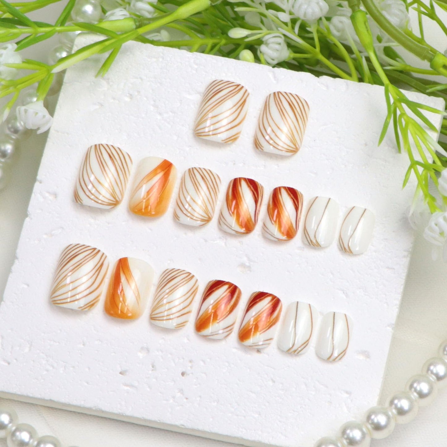 Press on Nails Short Square Fake Nails White Nails Press ons with Lines Designs Fall Acrylic Nails for Women 24Pcs