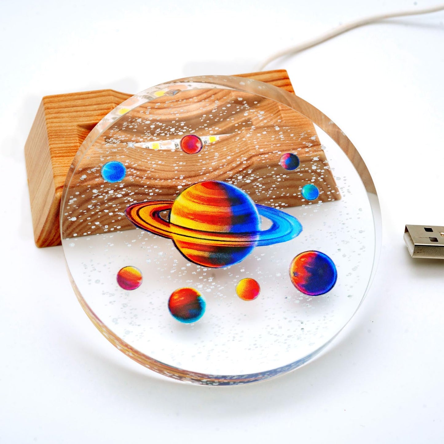BJSYLTEK 3D Crystal Space Night Light, Saturn Planetary Galaxy Lamp for Kids & Space Lovers, LED Cosmic Decor Nightlight as Astronaut Gift for Bedroom/Desk（10cm/3.94in）