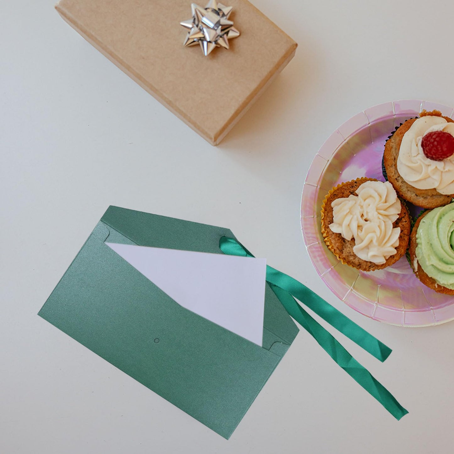 10 Pack Kraft Paper Envelopes with Ribbons, Invitation Envelopes for Festival and Party - Dark Green