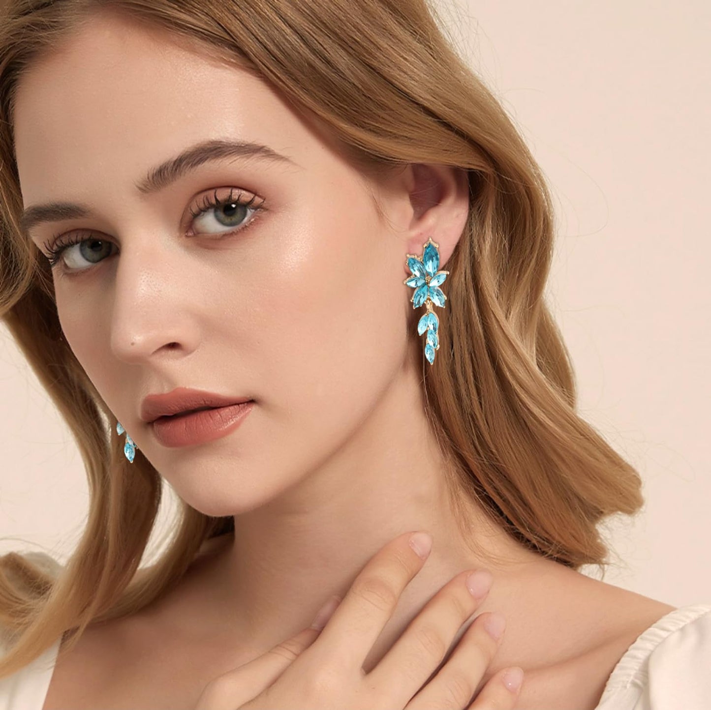ATIMIGO Elegant Light Blue Rhinestone Dangle Earrings Cluster Crystal Wedding Bridal Earrings for Brides Bridemaids Formal Prom Statement Drop Earrings for Women