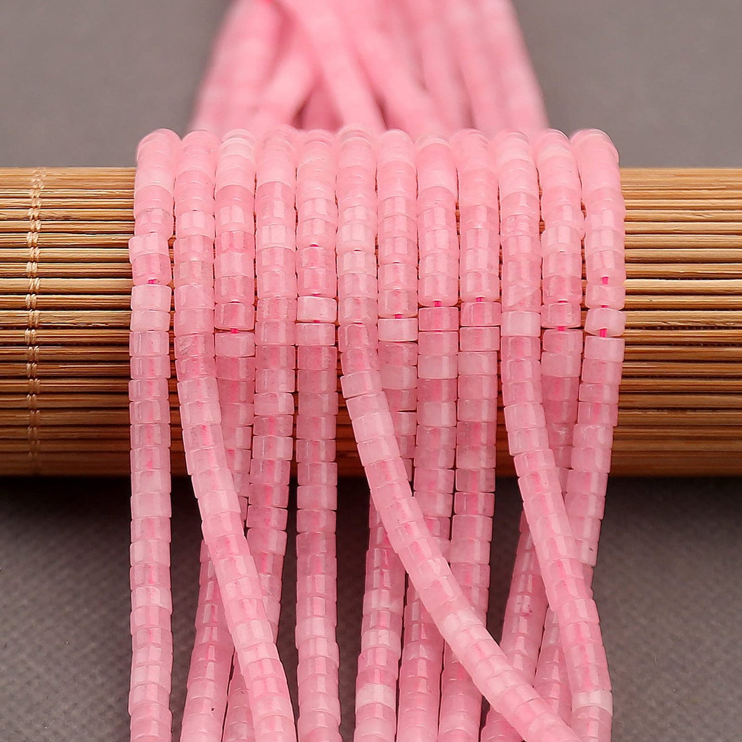 BONNY BOXX 150PCs Natural Pink Quartz Spacer Beads, Loose Semi Precious Flat Round Gemstone Heishi Disc Stone Beads for Beading Jewelry Making 4mm*2mm