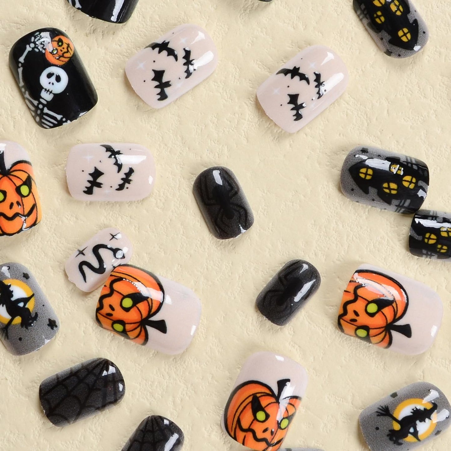 Halloween Press on Nails Short Fake Nails Full Cover Black Nude Grey False Nails with Snake Spider Web Bat Pumpkin Castle Skeleton Designs Acrylic Nails Stick on Nails for Women Manicure24pcs