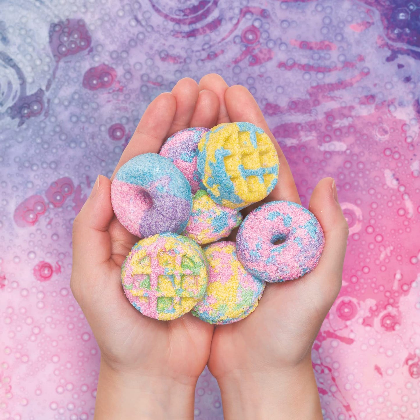KLUTZ Bath Bomb Scented Bakery Craft Kit Small
