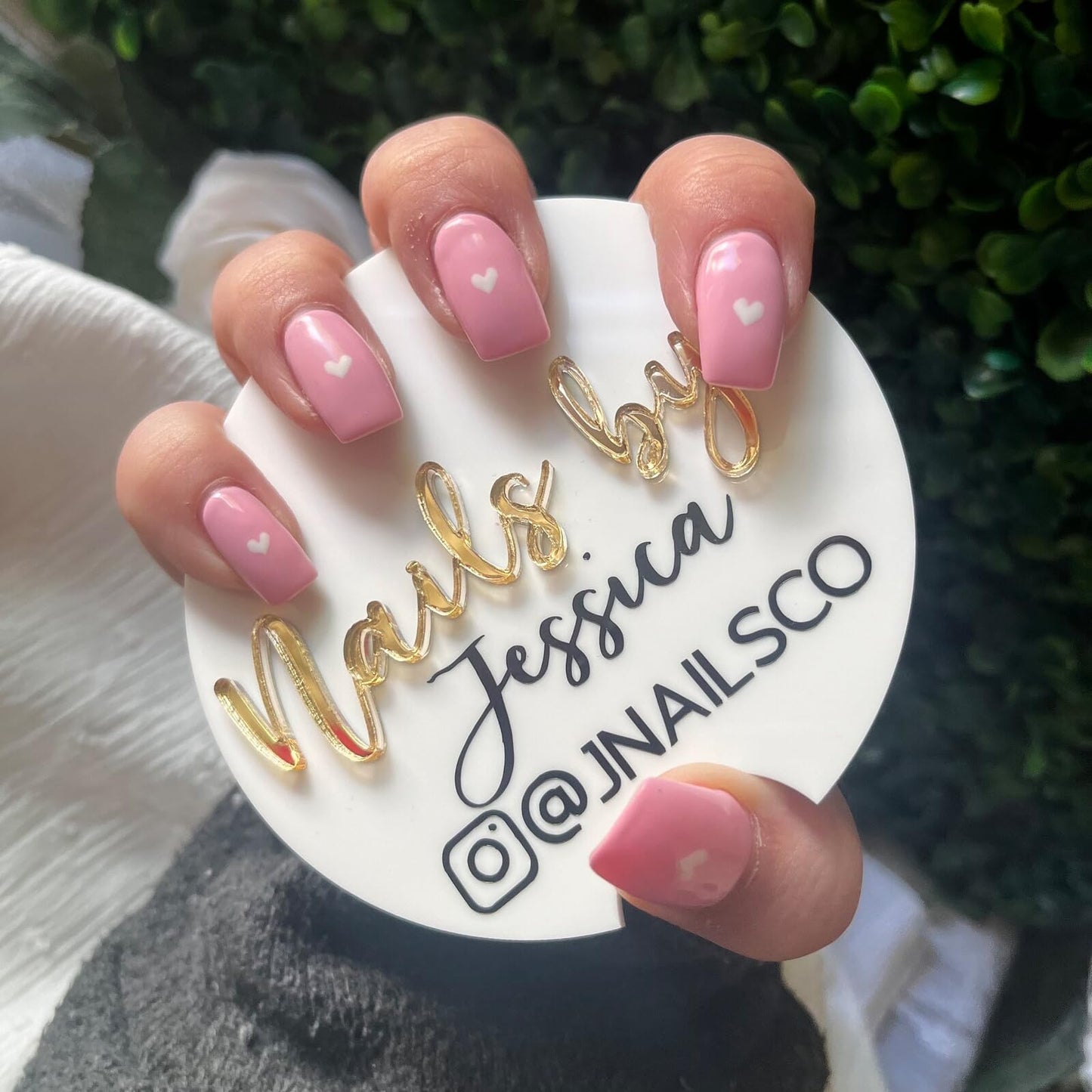 Personalized Nailfie Acrylic Round, Nail Tech Photo Prop, Nail Technician Custom Sign, Hand Sign, Disc Social Media, Business Logo (Round)