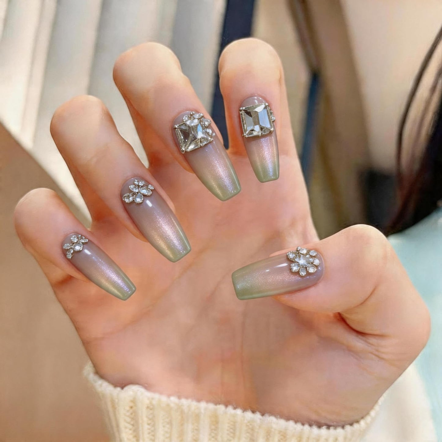 DANNEASY 10PCS Handmade Press on Nails Medium Short Almond - 3D Rhinestone Fake Nails Cute Cat Eye Press ons for Women Artificial Acrylic Nails Press On
