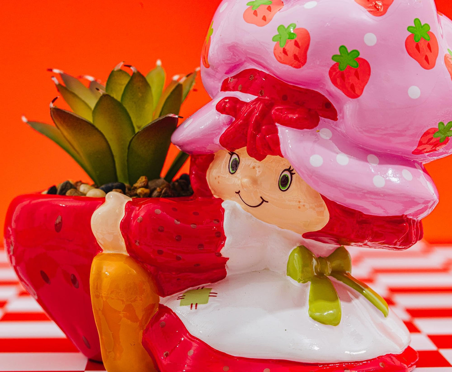 Silver Buffalo Strawberry Shortcake 4-Inch Ceramic Mini Planter with Artificial Succulent