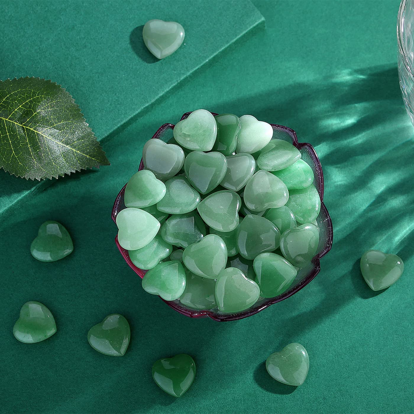 QINJIEJIE 20 PCS Green Aventurine Natural Heart Healing Crystals Polished Crystal Cute Mini Stones Pocket Palm Love Gemstones Set Bulk Wholesale Reiki Energy Balancing Meditation Valentine's Day Gift