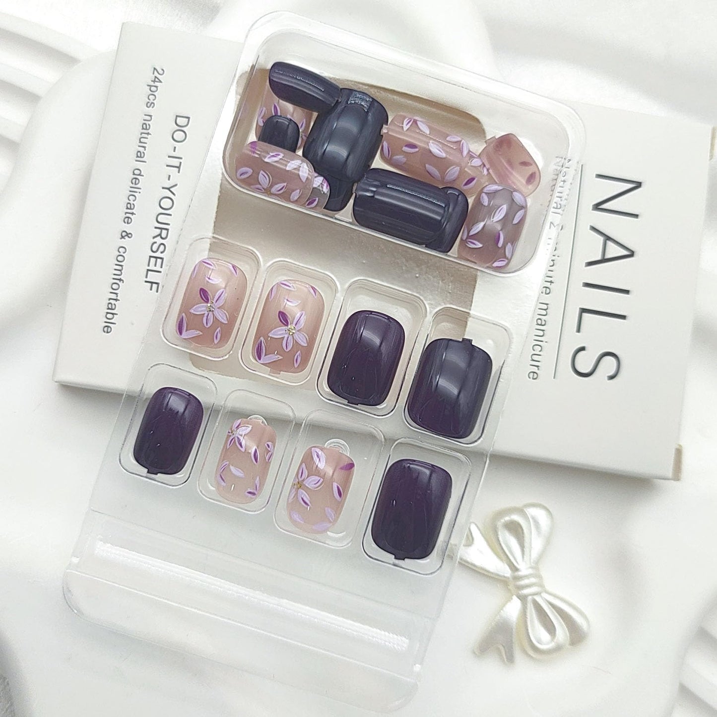Square Press on Nails Short Fake Nails with Flower Leaves Designs Nails Press ons Purple Nude Glue on Nails Glossy Artificial Nails Simple False Nails Spring Summer Stick on Nails for Women 24Pcs