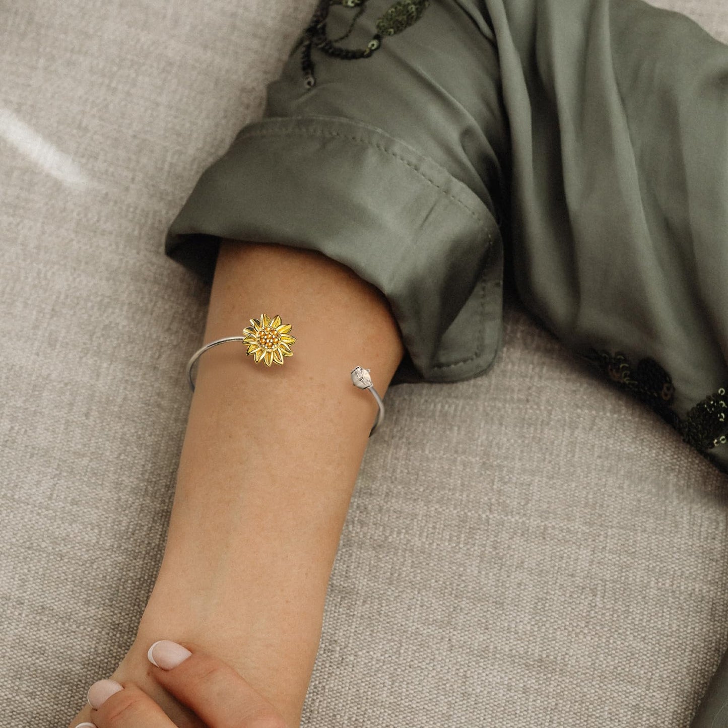 Baoaichi Handmade 925 Sterling Silver Sunflower Bangle Bracelet For Women Adjustable Cuff Bangle Stylish Cubic Zirconia Bangle Simple Thin Bracelet Daily Jewelry for Friendship Gift