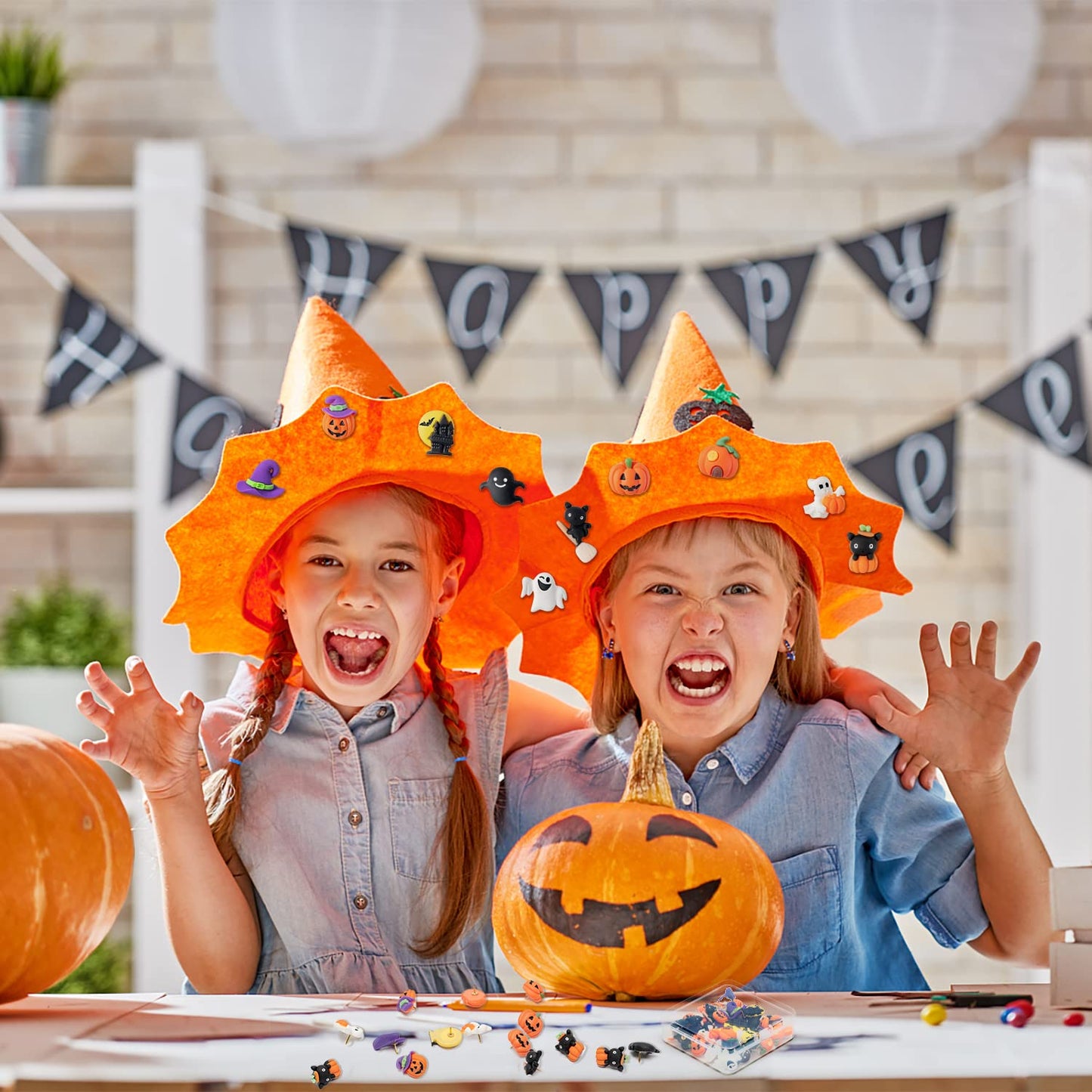 H1vojoxo 40PCS Halloween Push Pins Decoration for Cork Board, Halloween Decorative Thumb Tacks, Funny Pumpkin Push Pin for Photo Wall, Ghost Castle Push Pins for Bulletin Board