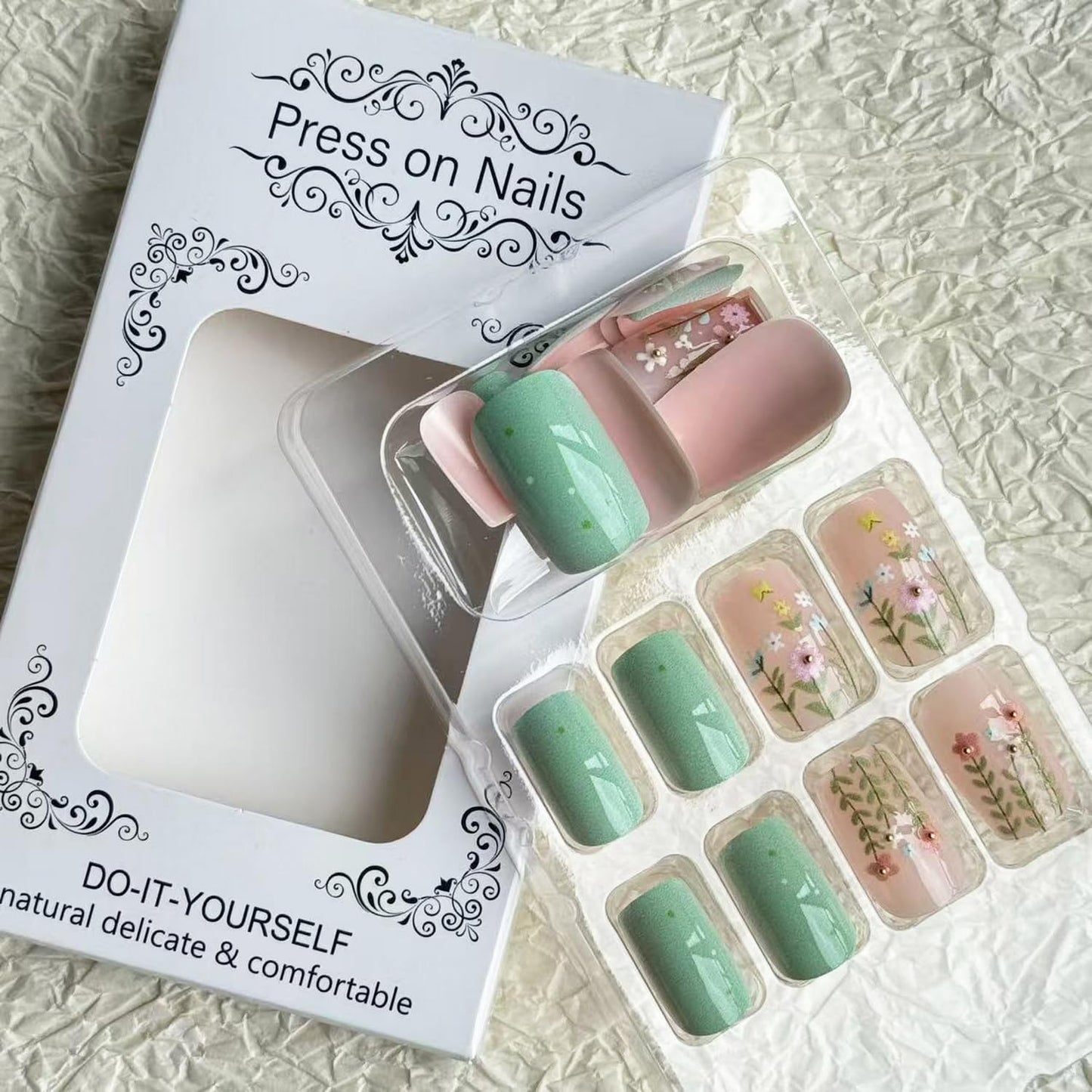 24pcs Green Press on Nail Medium Length Square Fake Nails with Flower designs Spring False Nails Glossy Cute Glue on Nails Full Cover Acrylic Stick on Press ones for Women Summer Manicure