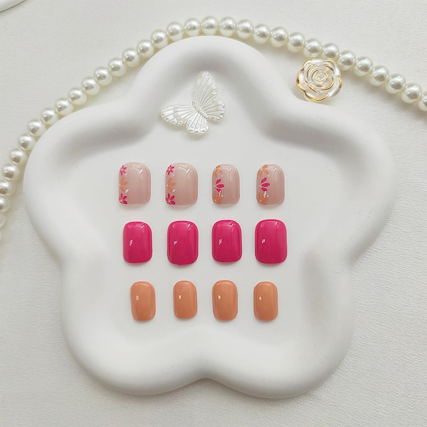 Fall Press on Nails Short Square Fake Nails with Flower Designs Pink Nails Press ons Cute Acrylic Nails for Women 24Pcs