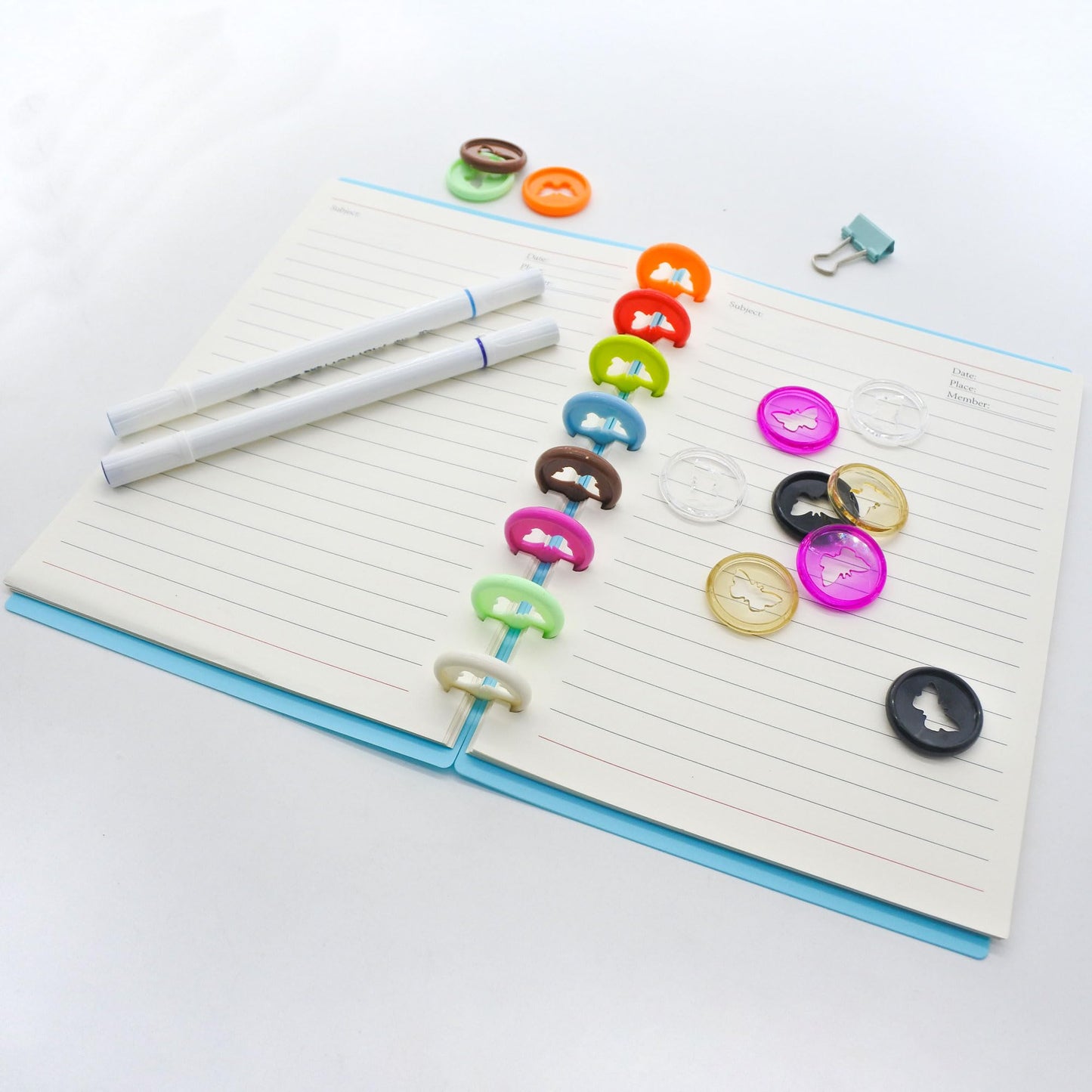 ITSYHPRO 1.1inch/28mm 100pcs Butterfly Shaped Discbound Planner Discs - Expansion Disc for Flexible Notebook Organization(Mixed)