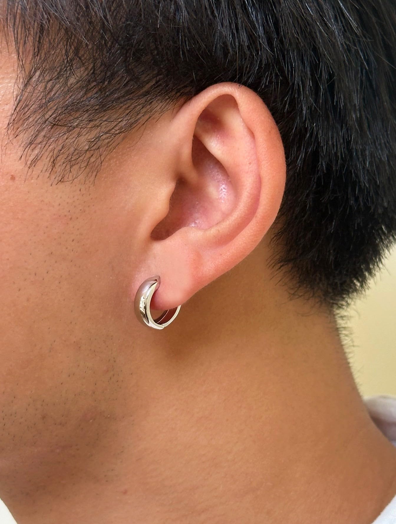 Small 14K Gold Huggie Hinged Hoop Earrings (5mm Wide) (White Gold 17mm)