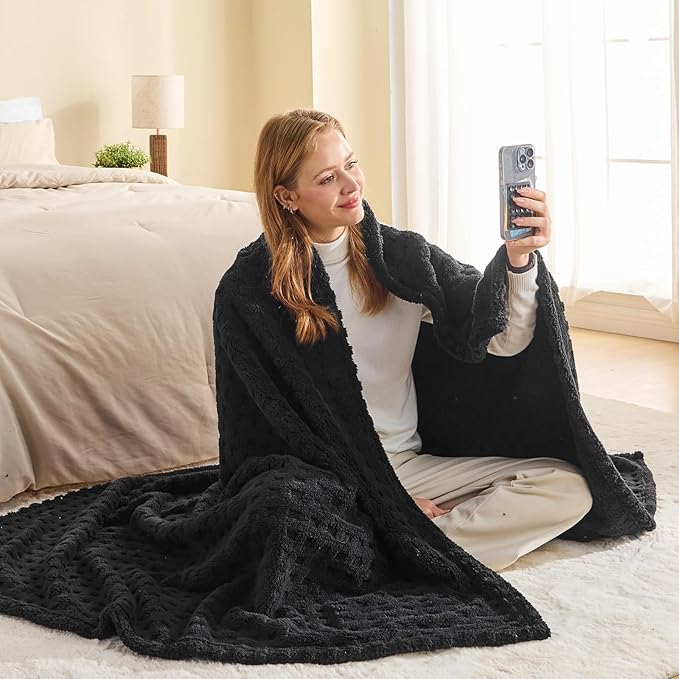 NEWCOSPLAY Super Soft Queen Blanket Black Premium Silky Flannel Fleece 3D Waffle Checkered Lightweight Bed Blanket All Season Use (Black, Queen(90"x90"))